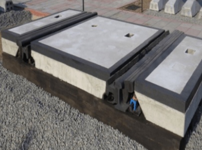 <strong>Переезды</strong> с настилом из железобетонных плит <strong>с резиновым профилем</strong>